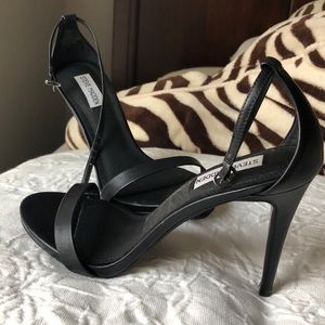 Steve Madden Black Heels
